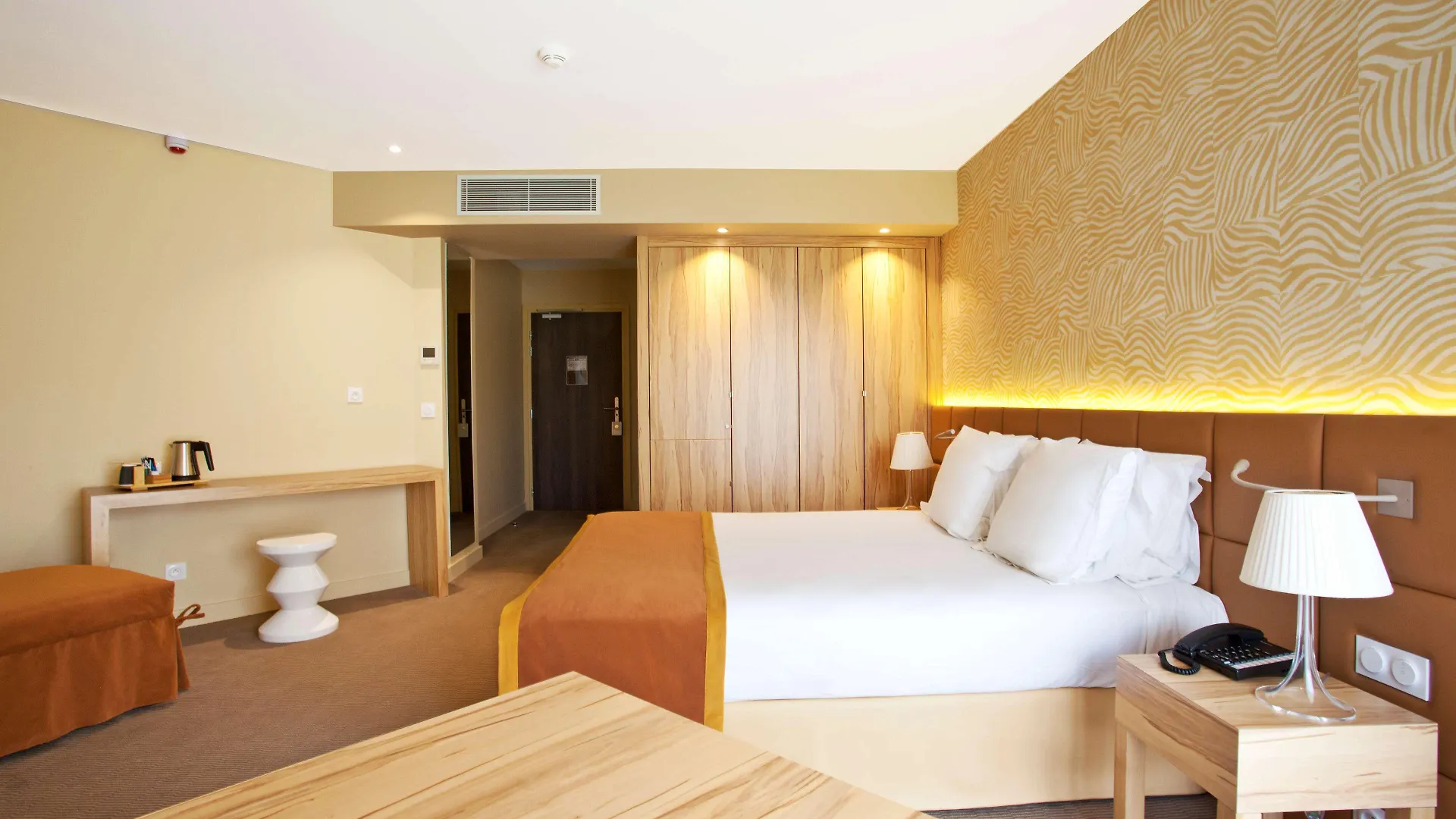 *** Hotel Golden Tulip Avignon Le Paradou Frankrig